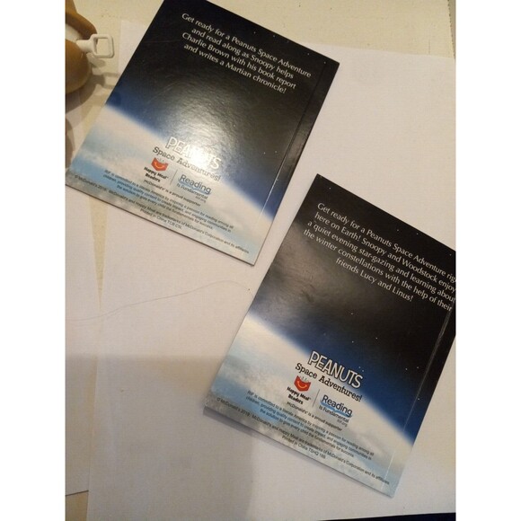 Snoopy McDonalds Happy Meal Toys Assortment of 5 Figures & 2 Books - Picture 14 of 16